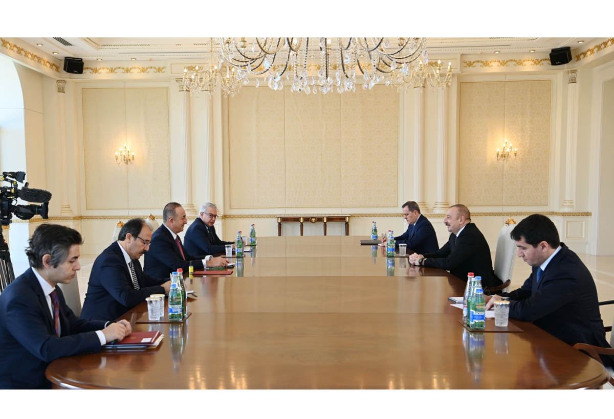 President Ilham Aliyev receives Foreign Minister of Turkiye (PHOTO/VIDEO)