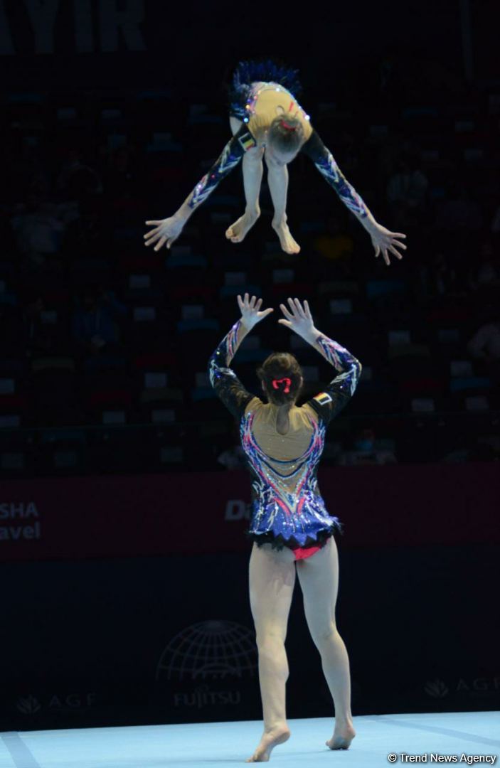 Finals of FIG Acrobatic Gymnastics World Competitions in Baku kick off (PHOTO)