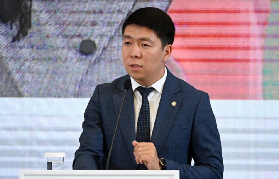 Пресс-секретарь президента Кыргызстана призвал СМИ и граждан не распространять ложную информацию