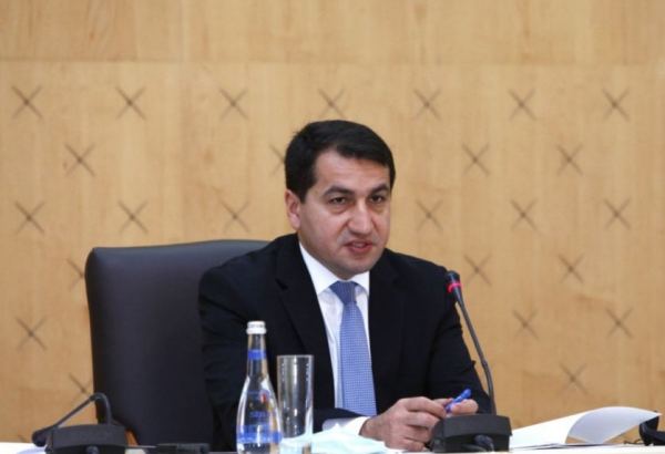 Azerbaijan doesn't compel anyone to leave Karabakh – President's Assistant