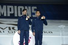 Baku hosts awards ceremony for women's, men's pairs at World Championships (PHOTO)