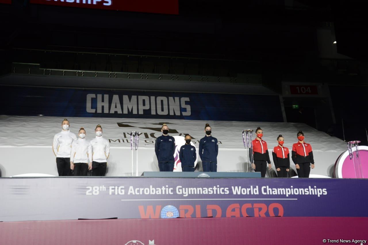 World Championship in Baku: awarding ceremony among mixed doubles, women's and men's groups took place (PHOTO)