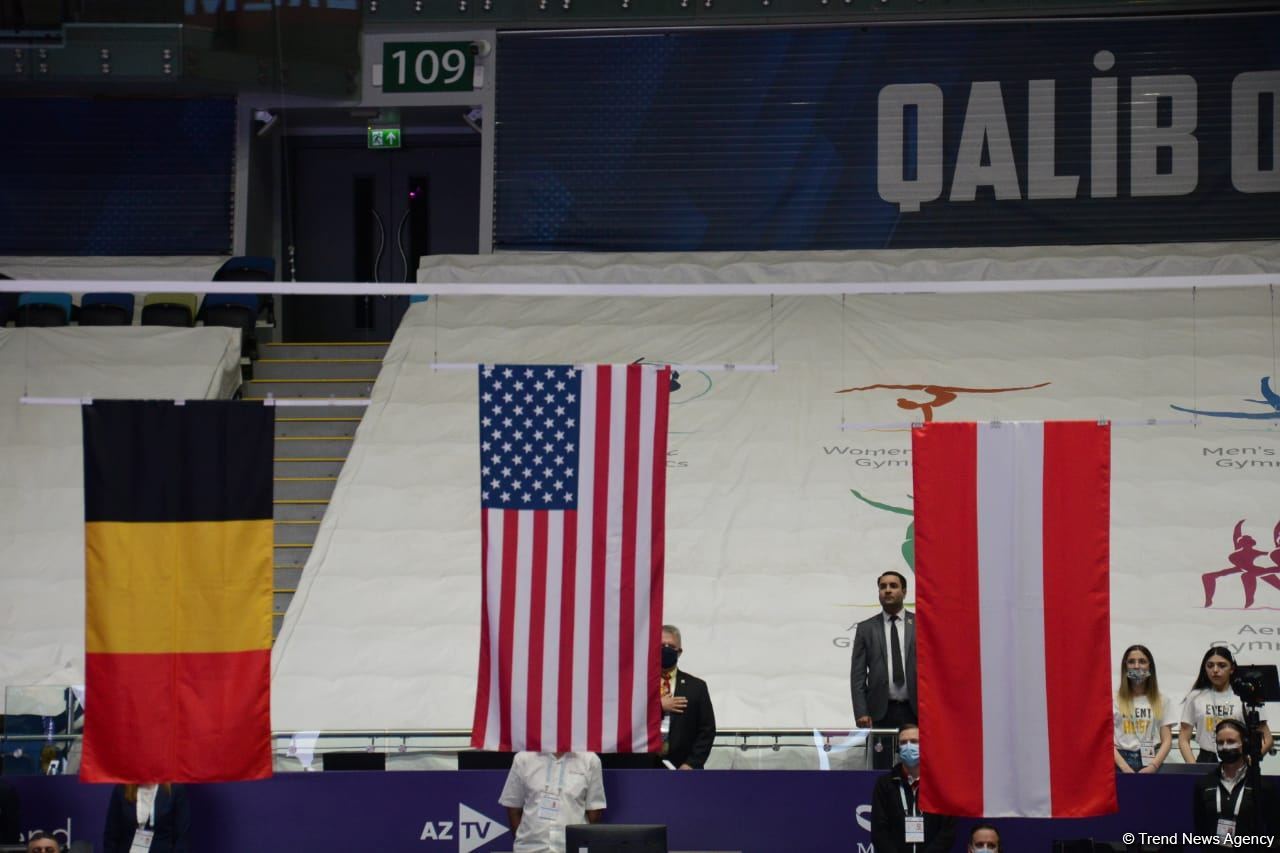 World Championship in Baku: awarding ceremony among mixed doubles, women's and men's groups took place (PHOTO)