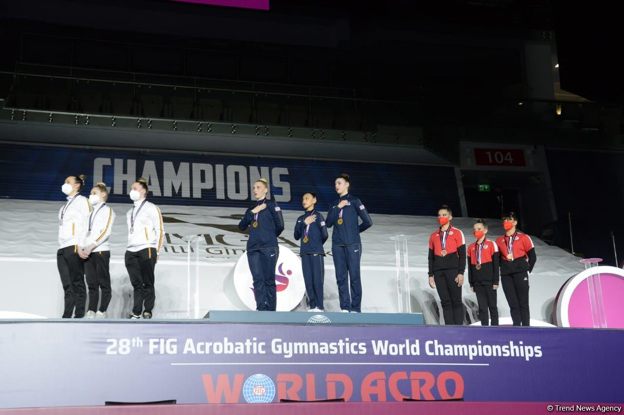 World Championship in Baku: awarding ceremony among mixed doubles, women's and men's groups took place (PHOTO)