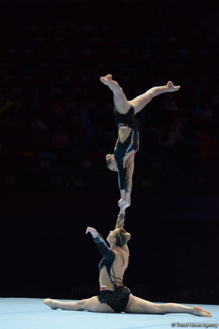 Bakıda akrobatika gimnastikası üzrə dünya çempionatının üçüncü günü start götürüb (FOTO)