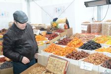 В Баку и Абшеронском районе проходят ярмарки в преддверии праздника Новруз (ФОТО)