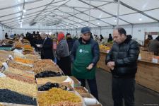 В Баку и Абшеронском районе проходят ярмарки в преддверии праздника Новруз (ФОТО)