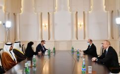 President Ilham Aliyev received delegation led by Minister of Energy and Infrastructure of United Arab Emirates (PHOTO/VIDEO)