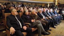 В Баку прошла церемония прощания с видным кинодраматургом Рустамом Ибрагимбековым (ФОТО)