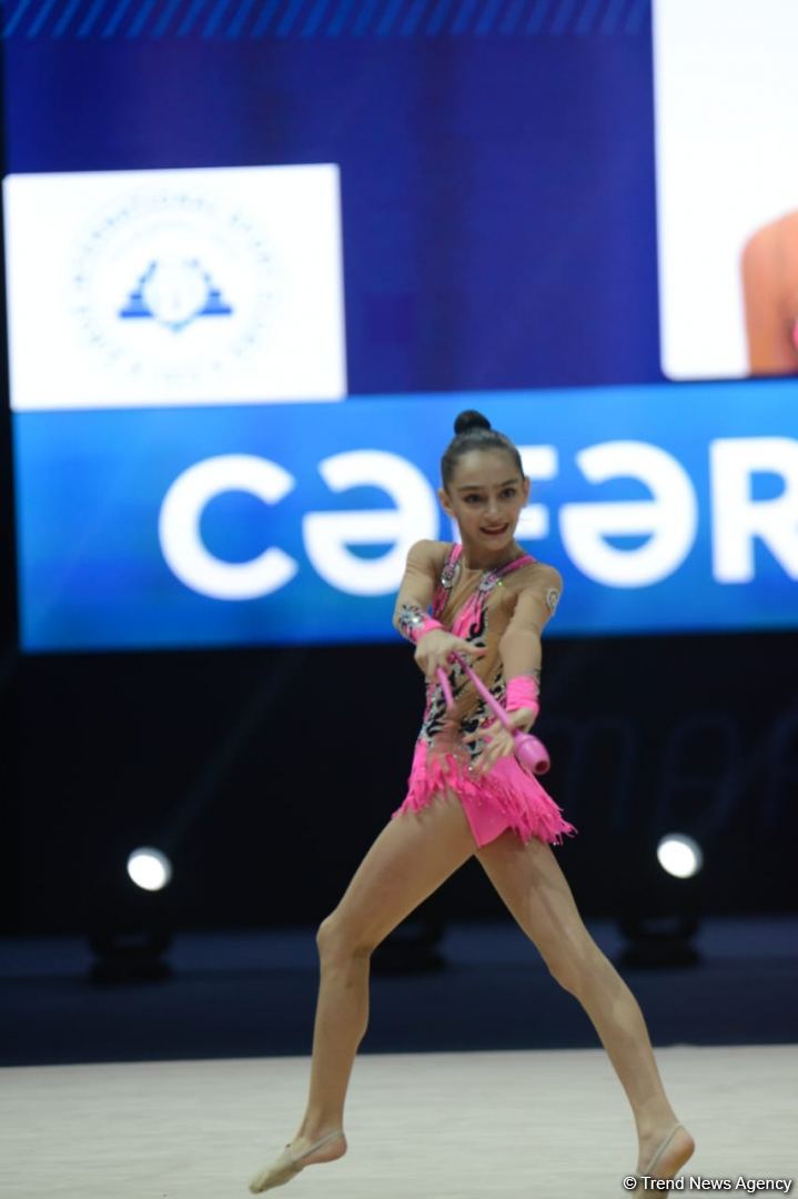 В Баку продолжается первый день соревнований 27-го Чемпионата Азербайджана по художественной гимнастике (ФОТО)