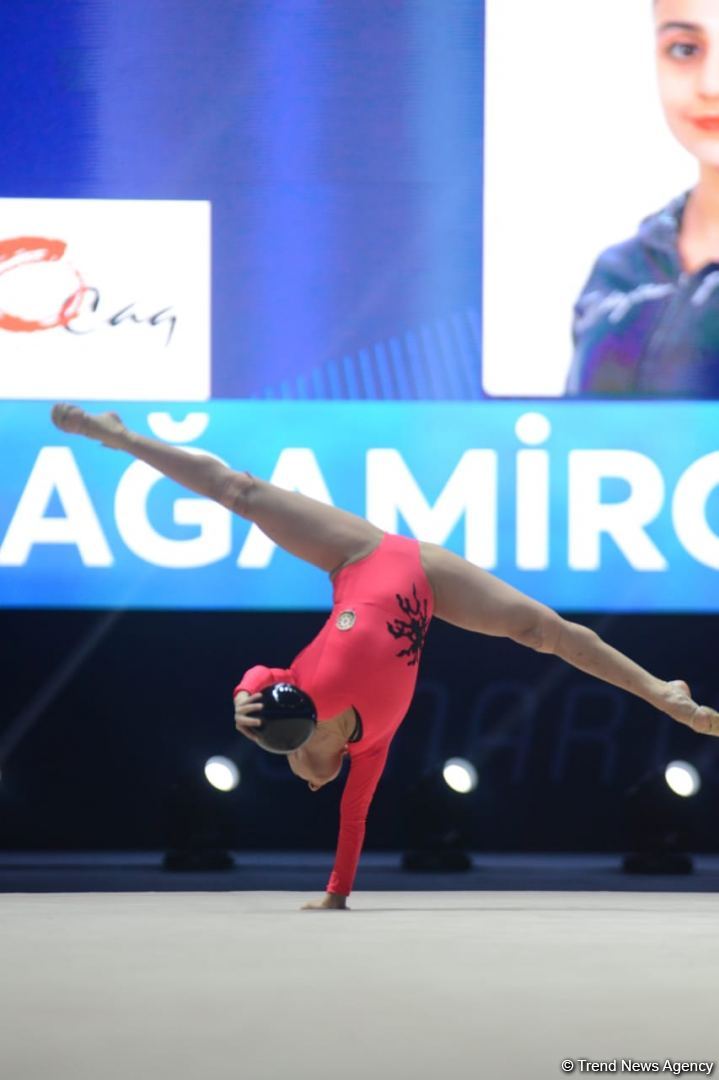 Milli Gimnastika Arenasında bədii gimnastika üzrə Azərbaycan çempionatı davam edir (FOTO)