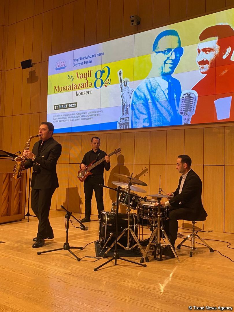 В Баку прошел вечер "Вагиф Мустафазаде и Уиллис Коновер", прозвучали американский джаз и джаз-мугам (ФОТО)