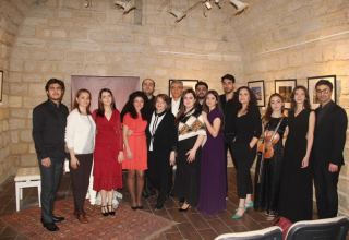 Один на один с музыкой – концерт Classical music Bahar в Баку (ФОТО)