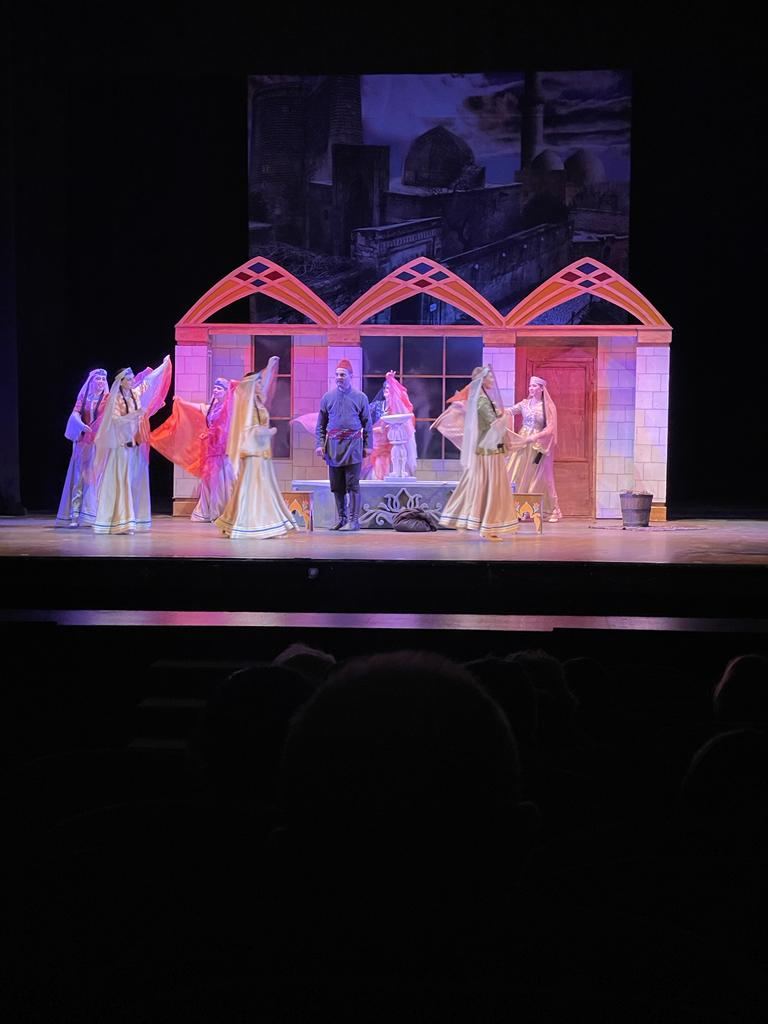 Sofiyada “Arşın mal alan” operettasının bolqar dilində premyerası keçirilib (FOTO)