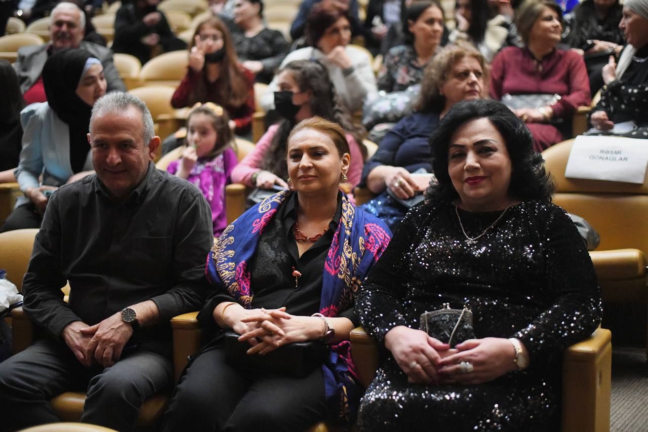 В Международном центре мугама прошел вечер памяти прославленного ханенде Алибабы Мамедова (ФОТО)