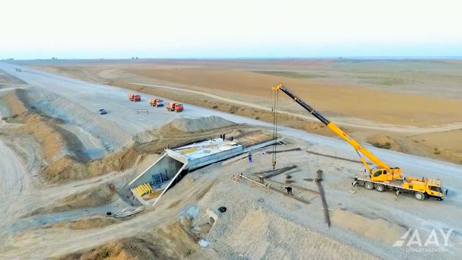Construction process of Azerbaijan's Ahmadbeyli-Fuzuli-Shusha highway inspected (PHOTO/VIDEO)