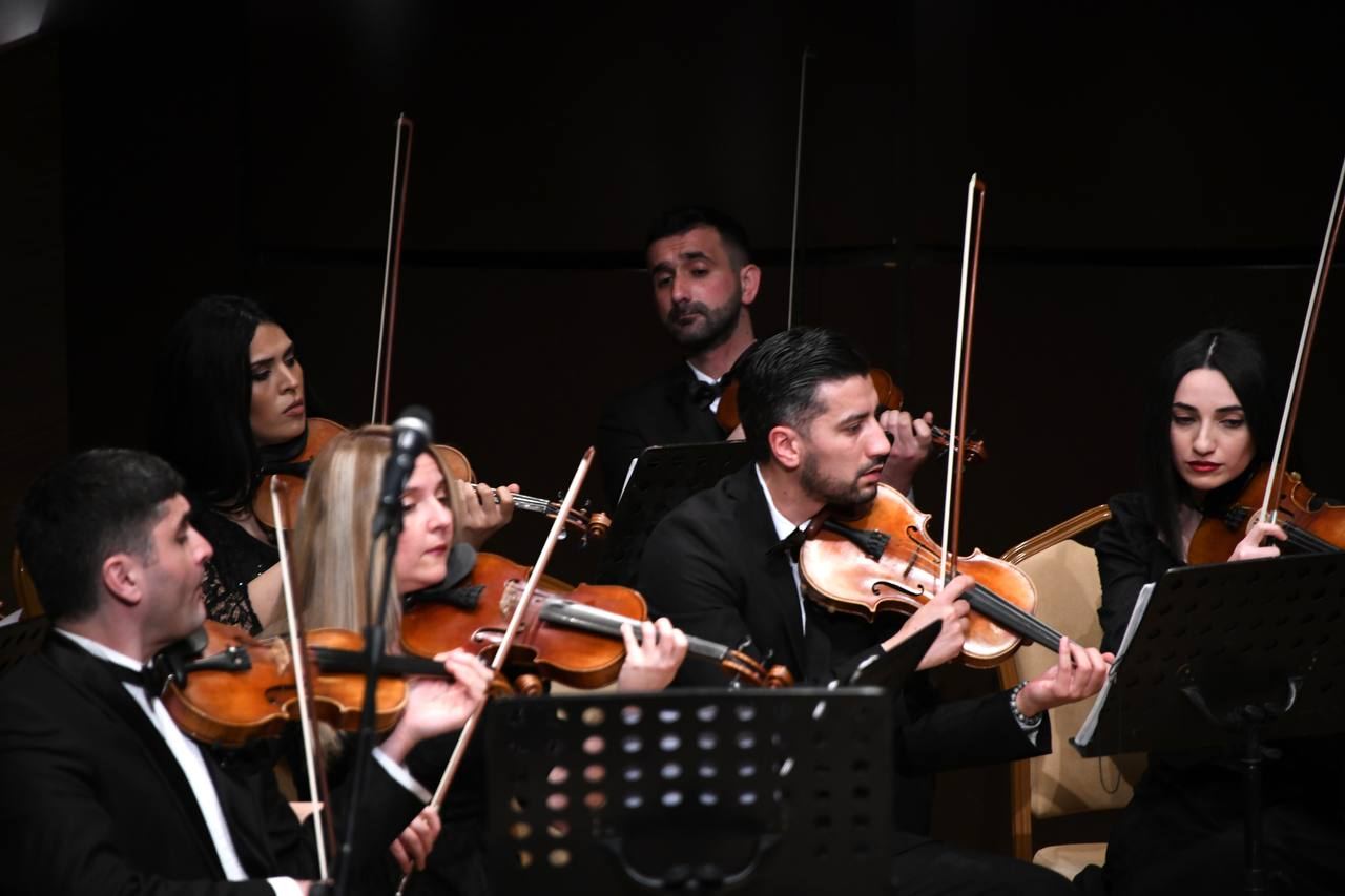 Азербайджан и Венгрию объединило великолепное трио – праздничный вечер (ВИДЕО, ФОТО)