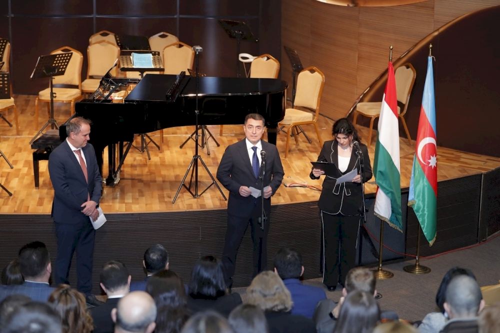 Азербайджан и Венгрию объединило великолепное трио – праздничный вечер (ВИДЕО, ФОТО)