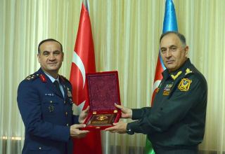 Chief of General Staff of Azerbaijan Army meets with Turkish delegation (PHOTO)