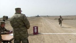 Azərbaycan Ordusunda hərbiləşdirilmiş kros birinciliyi keçirilib (FOTO)