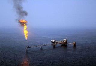 Iran eyes launching new oil well in its joint field with Saudi Arabia