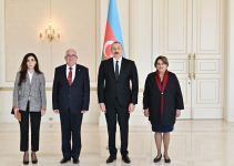 President Ilham Aliyev receives credentials of incoming ambassador of Cuba (PHOTO/VIDEO)