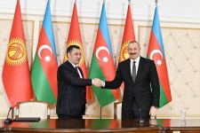 Azerbaijan, Kyrgyzstan sign documents (PHOTO)