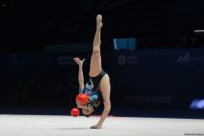 Bədii gimnastika üzrə Dünya kuboku: Arzu Cəlilova topla hərəkətlərdə liderlik edir (FOTO)