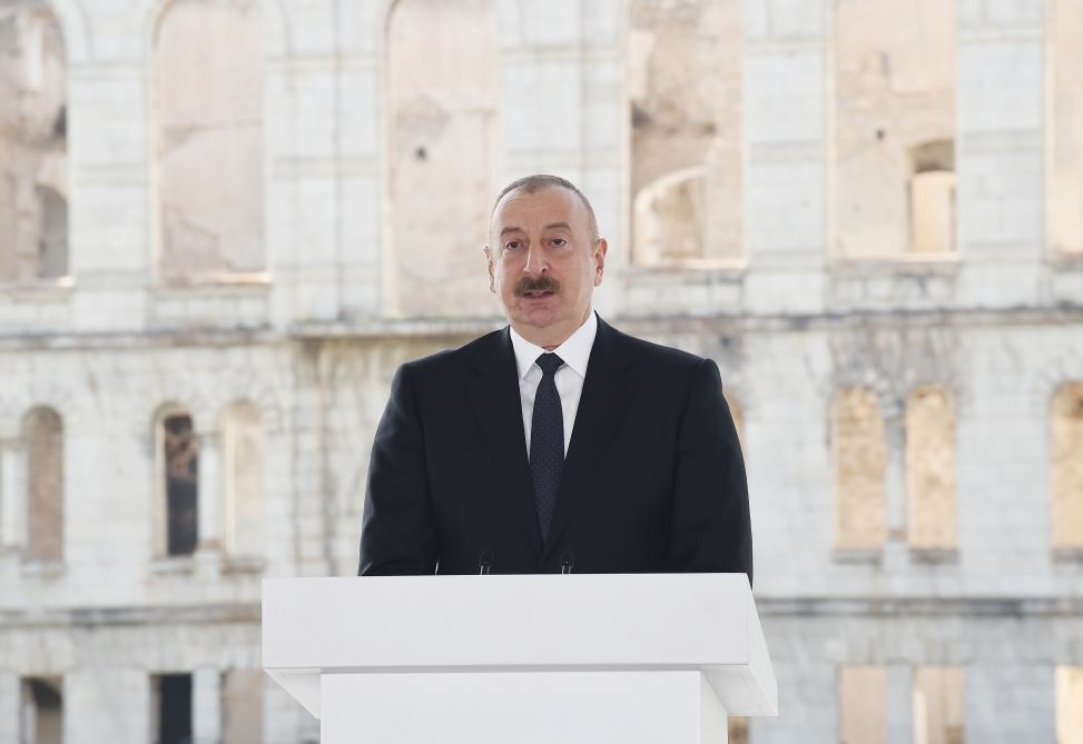 Президент Ильхам Алиев: Когда мне доложили о начале подготовки к V съезду, я сказал, что этот съезд обязательно должен быть проведен в Шуше