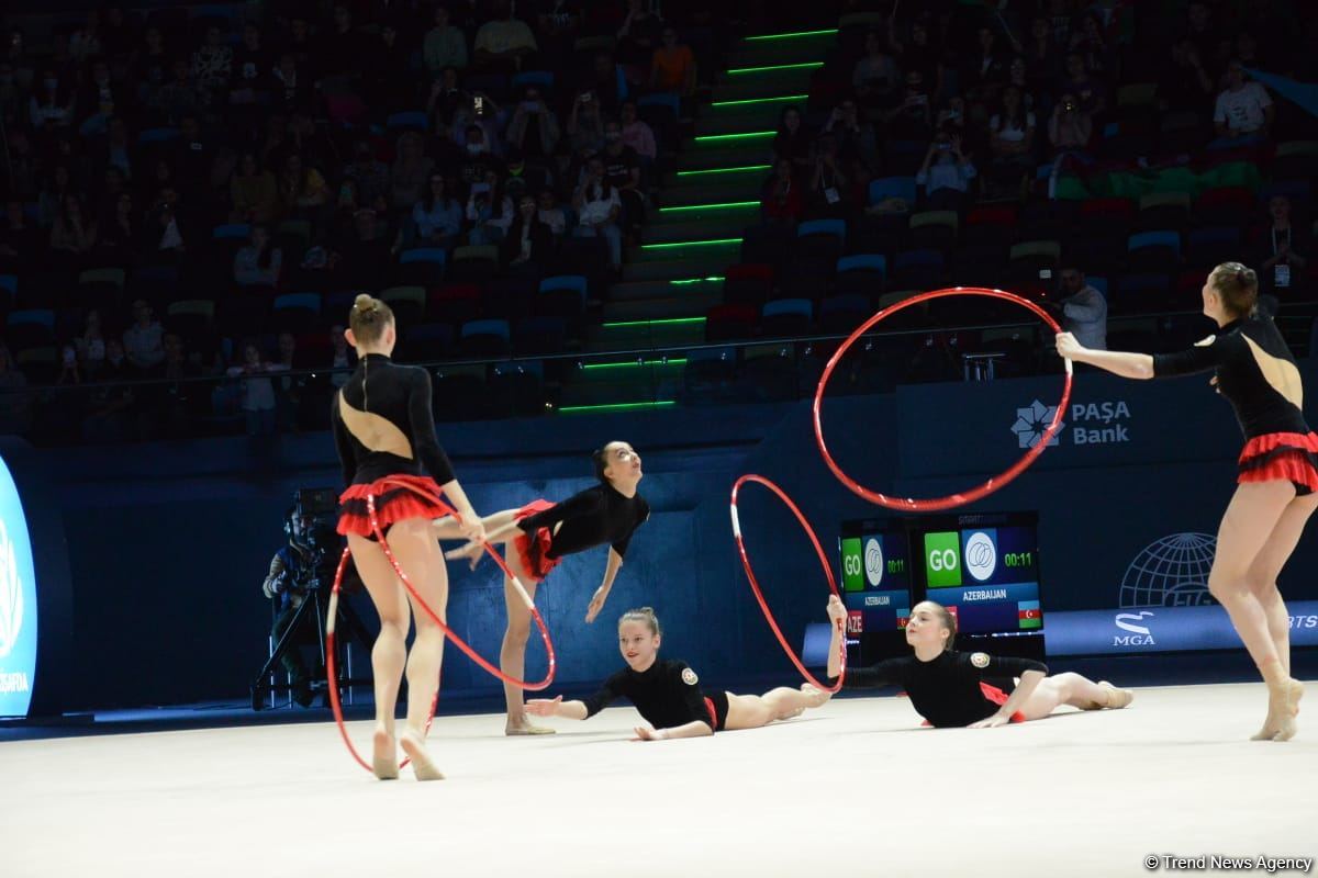 Azerbaijani team takes first place in group exercises with five hoops at World Cup in Baku (PHOTO)