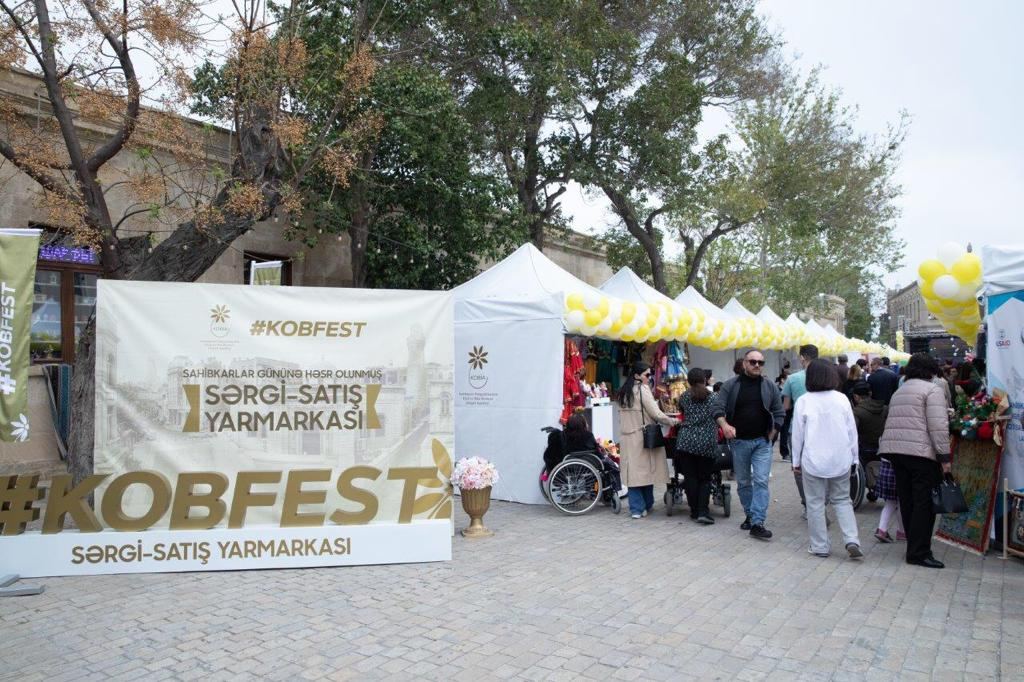 İçərişəhərdə KOB Fest sərgi-satış yarmarkası keçirilir (FOTO)