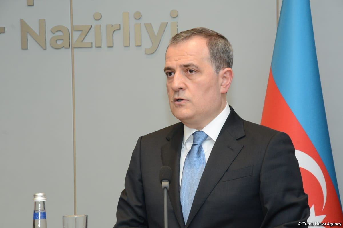 Azerbaijani FM talks about conditions for start of work of Azerbaijan-Armenia joint border commission