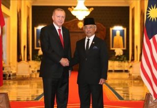 Эрдоган и султан Малайзии обсудили двусторонние отношения