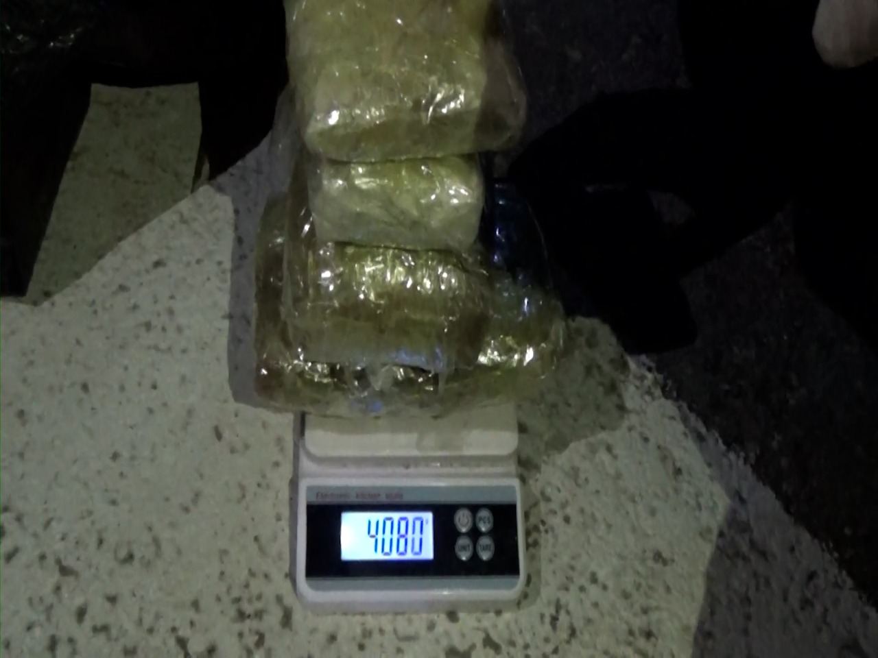 Ötən ay Sabunçuda 60-dan çox narkotik alverçisi saxlanılıb (FOTO/VİDEO)