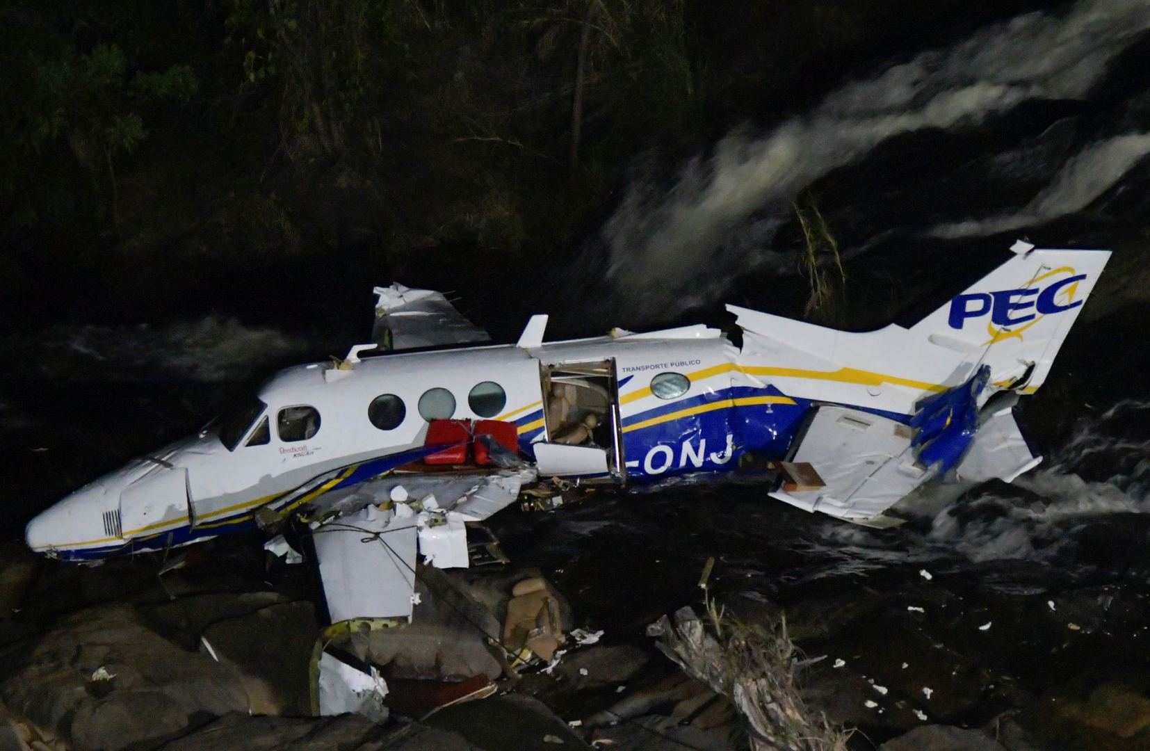В Бразилии при крушении легкомоторного самолета погибли трое