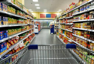 Азербайджан незначительно увеличил импорт продуктов питания