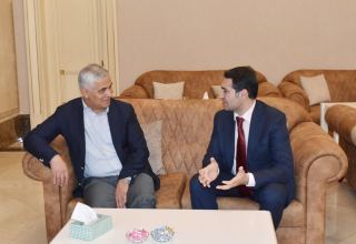 ECO Secretary General arrives on visit to Azerbaijan (PHOTO)