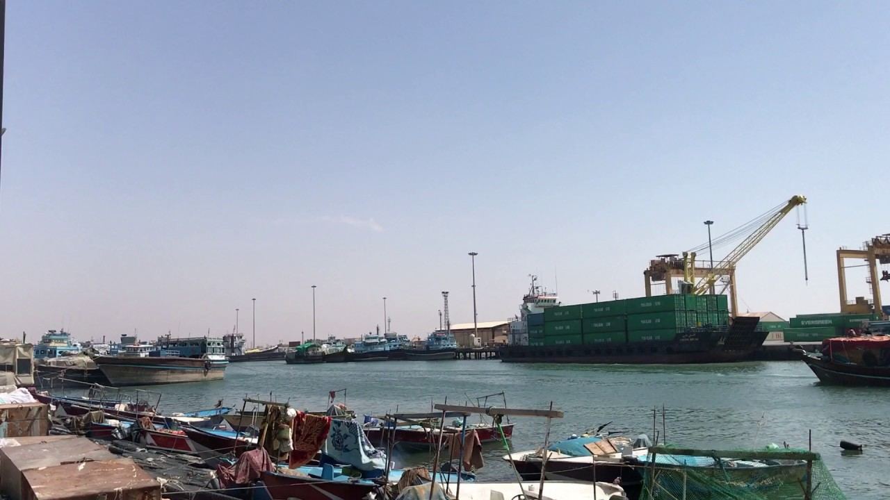 Loading/unloading activity at Iran’s Genaveh port increases