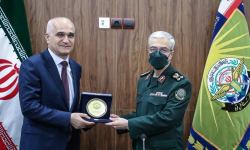 Azerbaijani Deputy PM meets with Chief of General Staff of Iranian Armed Forces (PHOTO)