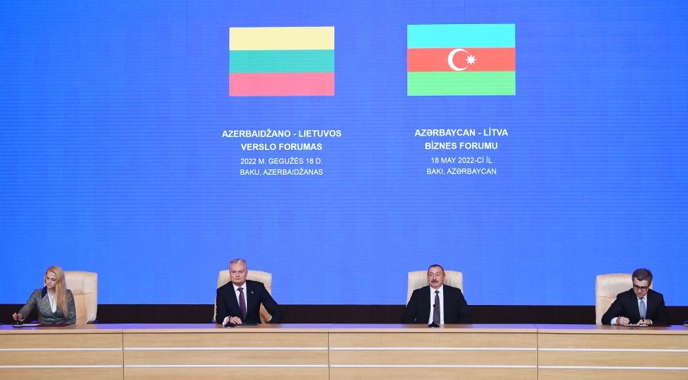 Президент Ильхам Алиев и Президент Гитанас Науседа приняли участие в азербайджано-литовском бизнес-форуме в Баку (ФОТО/ВИДЕО)