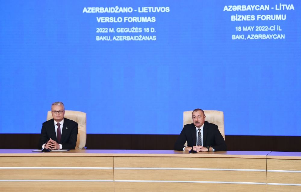 Prezident İlham Əliyev: Açıq dənizə çıxışı olmayan ölkə olmasına baxmayaraq, biz Azərbaycanı önəmli nəqliyyat mərkəzinə çevirdik