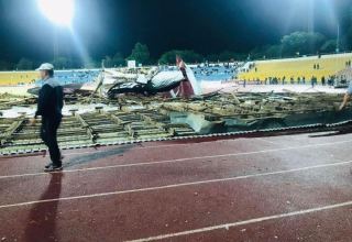 Обрушение крыши произошло на стадионе в Шымкенте