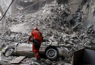 Число жертв обрушения здания в Иране достигло 24
