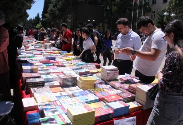В Баку пройдет книжная выставка-ярмарка под девизом "Наши знания – наша сила"