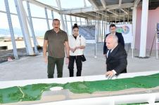 Президент Ильхам Алиев и Первая леди Мехрибан Алиева совершили поездку в Физулинский, Джебраильский и Зангиланский районы (ФОТО)