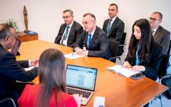 Министр здравоохранения Азербайджана встретился с гендиректором ВОЗ (ФОТО)