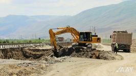 Bakı-Quba-Rusiya yolunda yenidənqurma işləri davam etdirilir (FOTO/VİDEO)