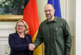 Ukrainian PM meets with German economic development minister