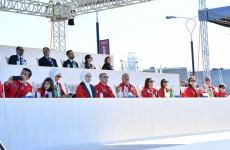 Президент Ильхам Алиев, Президент Реджеп Тайип Эрдоган, Первые леди Мехрибан Алиева и Эмине Эрдоган наблюдали за авиашоу на «ТЕХНОФЕСТ Азербайджан» (ФОТО)