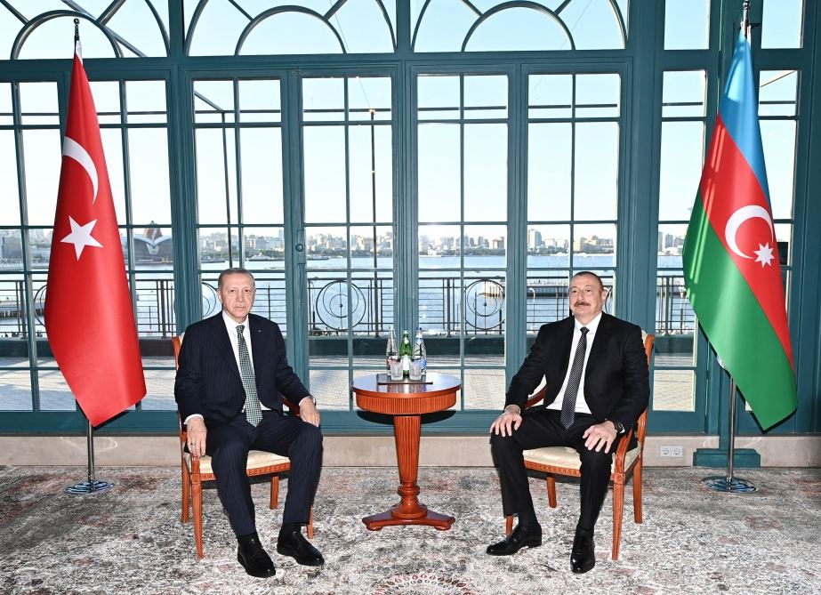 President Ilham Aliyev and President  Recep Tayyip Erdogan hold meeting (VIDEO)